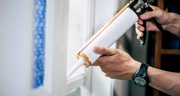 Windows Leaking Air Repair in West Lealman, FL