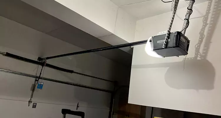 Linear Garage Door Opener Repair in West Lealman, FL